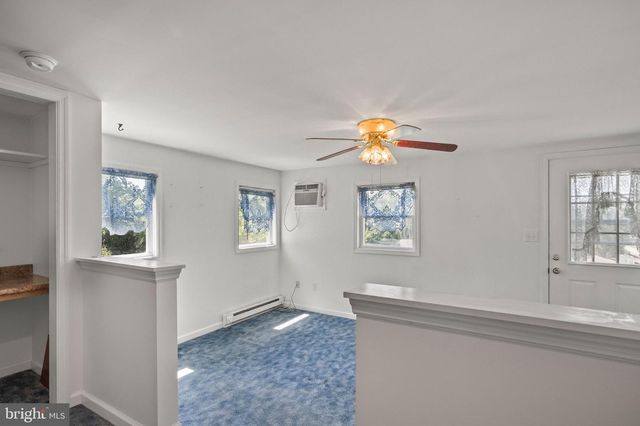 30 PERRY ST, Birdsboro, PA 19508