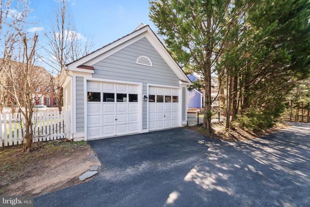 119 THURGOOD ST, Gaithersburg, MD 20878