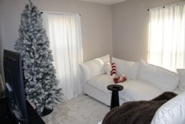 75 Slater Park Avenue 2, Pawtucket, RI 02861