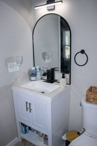 75 Slater Park Avenue 2, Pawtucket, RI 02861