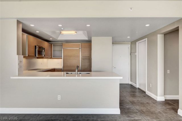 222 Karen Avenue 4305, Las Vegas, NV 89109