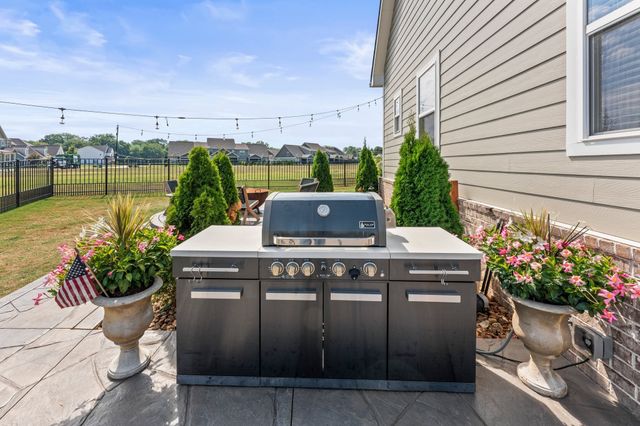 59 Turtle Ct, Winchester, TN 37398