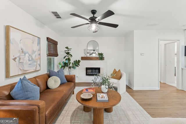 1558 Alverado Way, Decatur, GA 30032