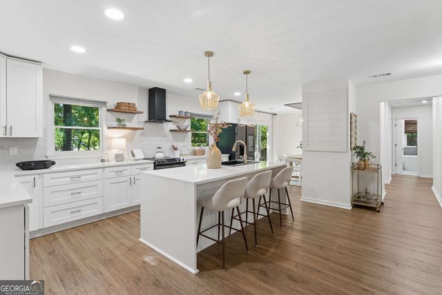 1558 Alverado Way, Decatur, GA 30032