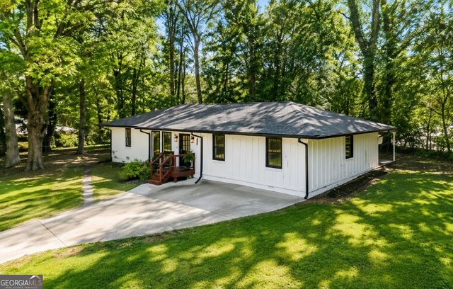 1558 Alverado Way, Decatur, GA 30032