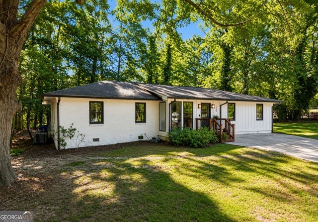 1558 Alverado Way, Decatur, GA 30032