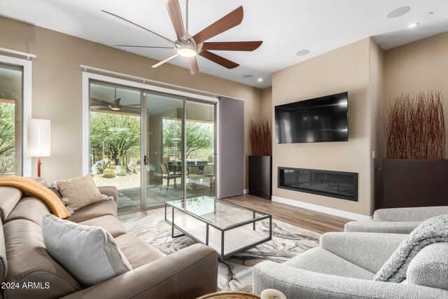 37143 N GREYTHORN Circle, Carefree, AZ 85377
