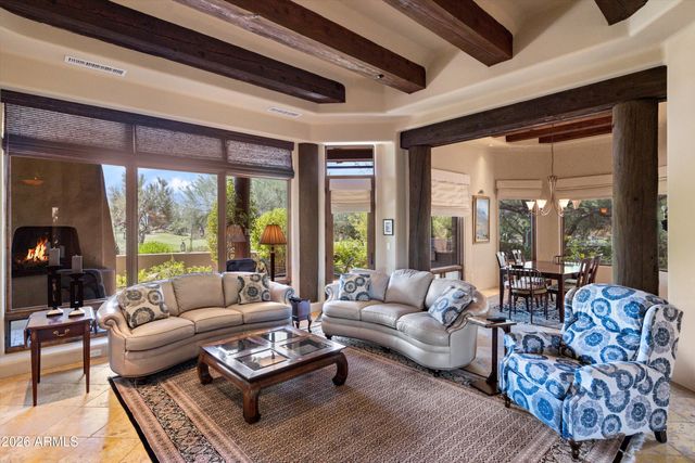 7373 E CLUBHOUSE Drive 8, Scottsdale, AZ 85266
