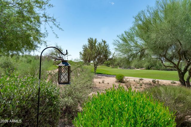 7373 E CLUBHOUSE Drive 8, Scottsdale, AZ 85266