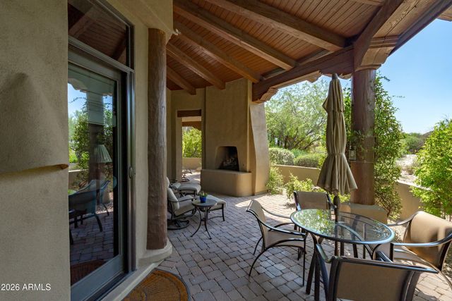7373 E CLUBHOUSE Drive 8, Scottsdale, AZ 85266
