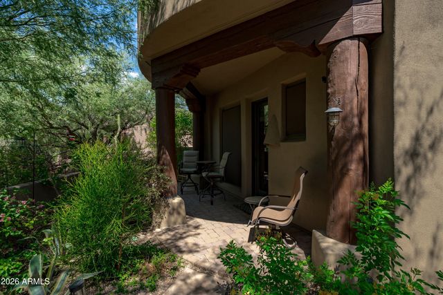 7373 E CLUBHOUSE Drive 8, Scottsdale, AZ 85266