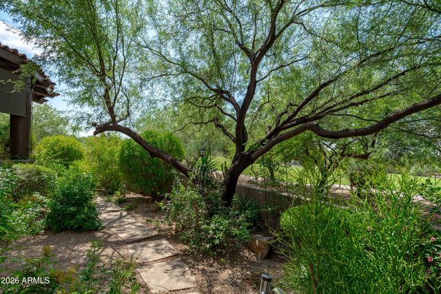 7373 E CLUBHOUSE Drive 8, Scottsdale, AZ 85266