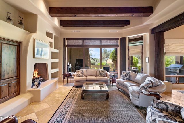 7373 E CLUBHOUSE Drive 8, Scottsdale, AZ 85266