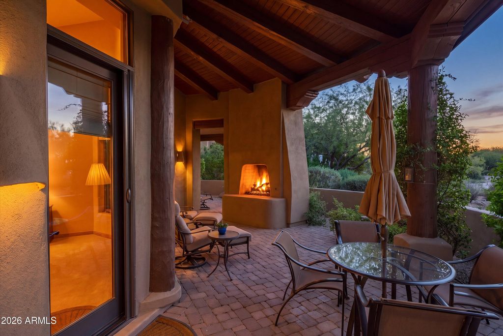 7373 E CLUBHOUSE Drive 8, Scottsdale, AZ 85266 — photo 2