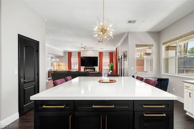 6865 Ancestral Hills Lane, Las Vegas, NV 89110