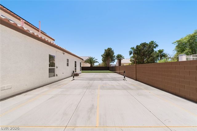 6865 Ancestral Hills Lane, Las Vegas, NV 89110