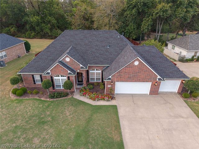 6803 Southfield Circle, Fort Smith, AR 72916