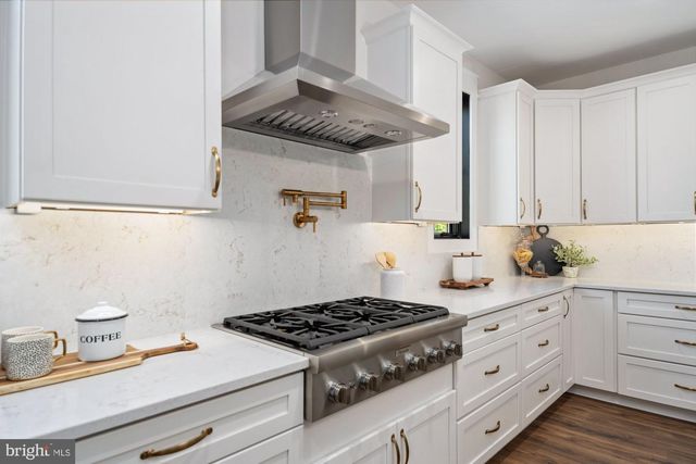 103 WATEREDGE LN, Fredericksburg, VA 22406