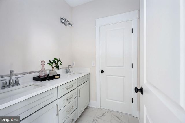 103 WATEREDGE LN, Fredericksburg, VA 22406
