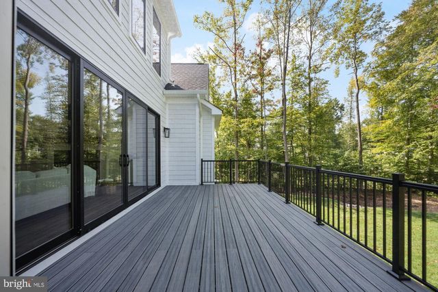 103 WATEREDGE LN, Fredericksburg, VA 22406