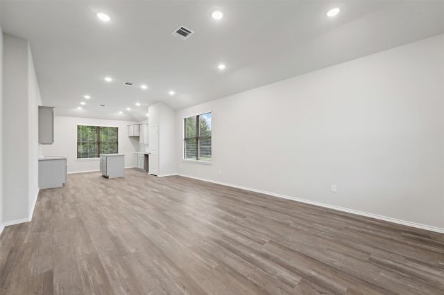 369 Bryd Drive, Lufkin, TX 75901