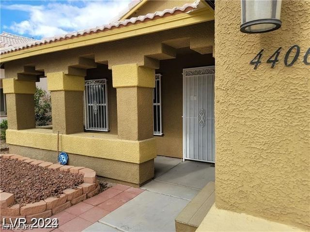 4406 Cinema Avenue, North Las Vegas, NV 89031