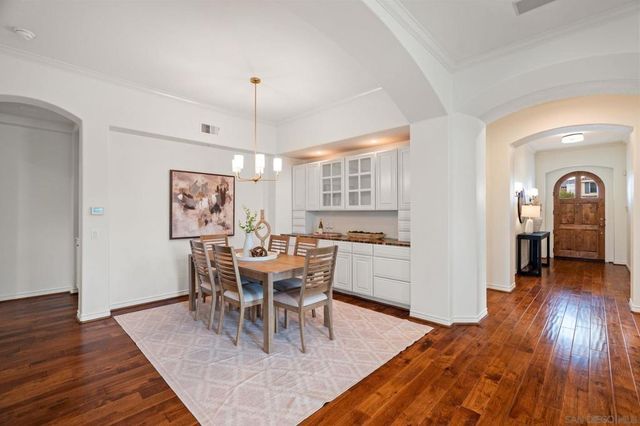 8031 Sitio Caucho, Carlsbad, CA 92009