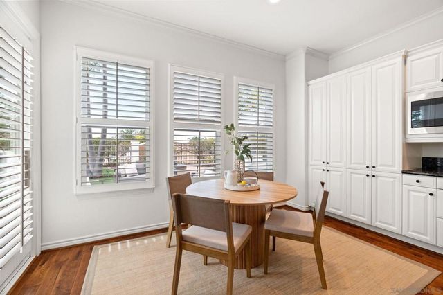 8031 Sitio Caucho, Carlsbad, CA 92009