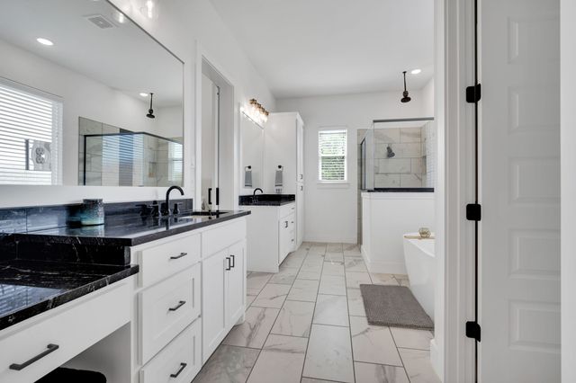 450 Dove Meadow Trail, Waxahachie, TX 75167