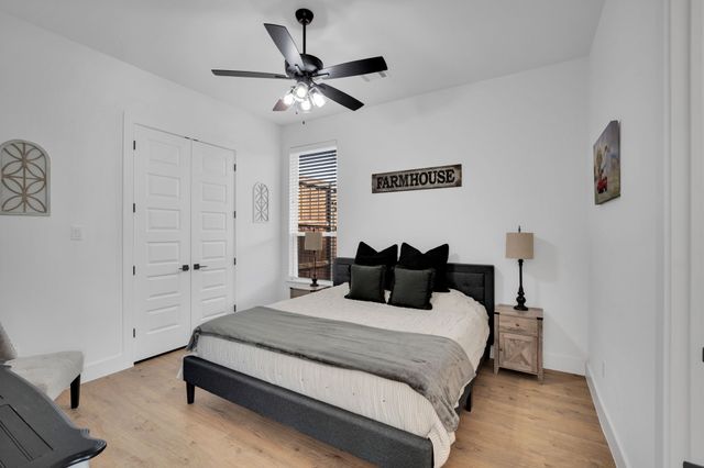 450 Dove Meadow Trail, Waxahachie, TX 75167