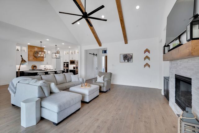 450 Dove Meadow Trail, Waxahachie, TX 75167