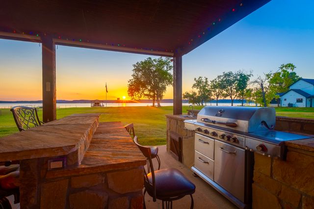 1167 Willow Road, Possum Kingdom Lake, TX 76449