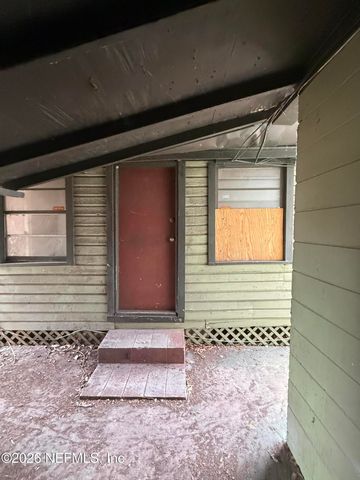 2576 LEWIS Street, Jacksonville, FL 32204
