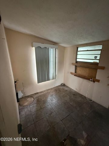 2576 LEWIS Street, Jacksonville, FL 32204