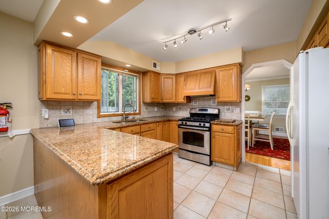 40 Princeton Pines Place, Brick, NJ 08724