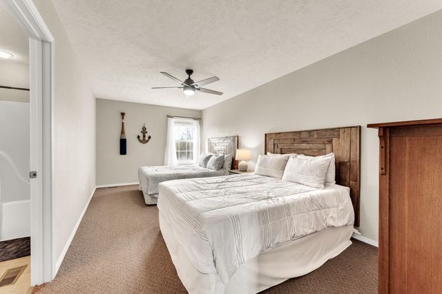 52 Timber Oaks Trail B, Branson, MO 65616