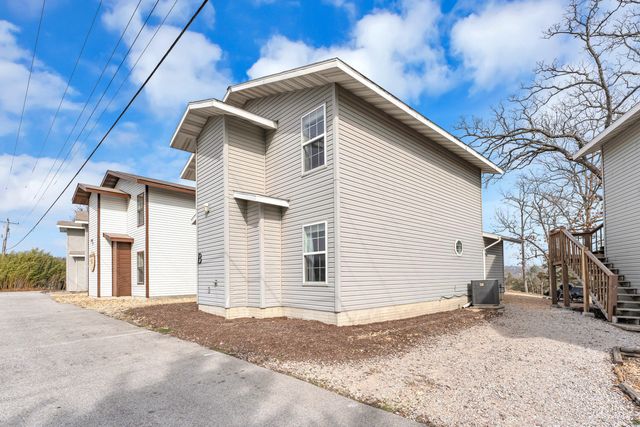 52 Timber Oaks Trail B, Branson, MO 65616