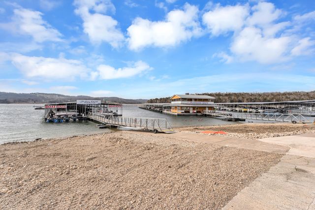 52 Timber Oaks Trail B, Branson, MO 65616