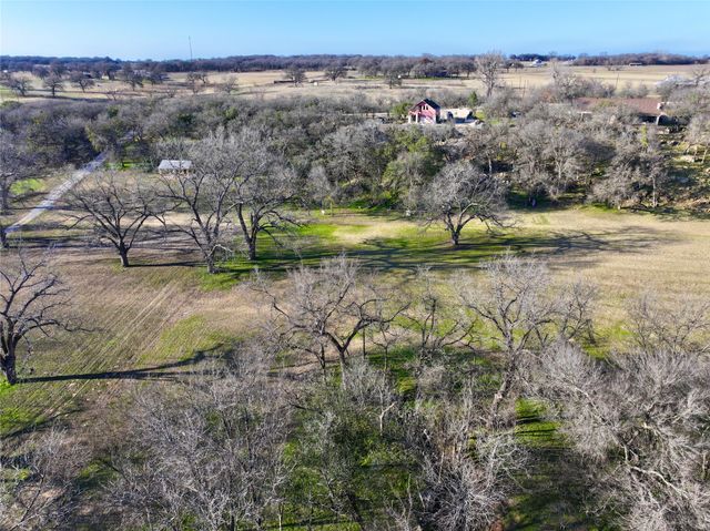 229 W Bluff Lane, Millsap, TX 76066