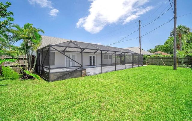 654 West Drive, Delray Beach, FL 33445