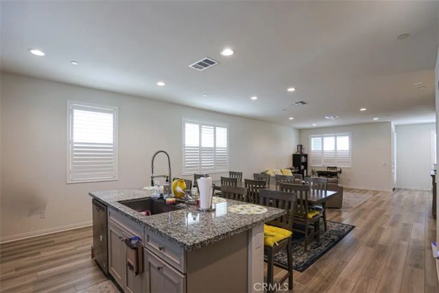923 E 2nd, Santa Ana, CA 92701