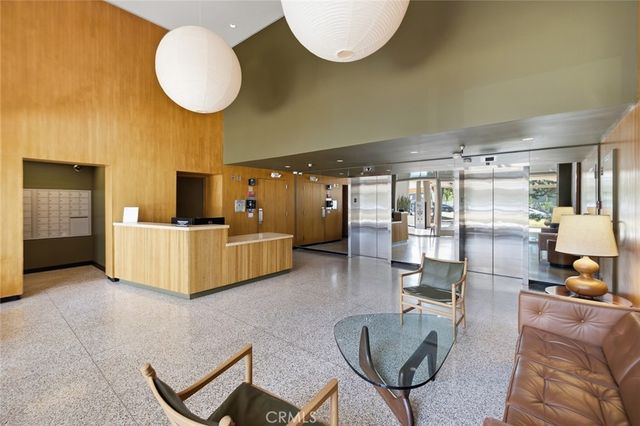 4455 Los Feliz Boulevard 601, Los Angeles, CA 90027