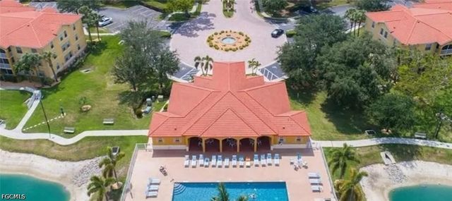 4113 Residence DR 222, Fort Myers, FL 33901