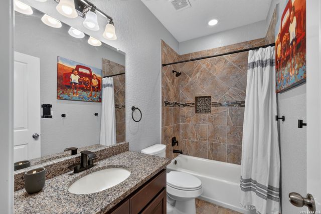 129 Vintage Ranch, La Vernia, TX 78121