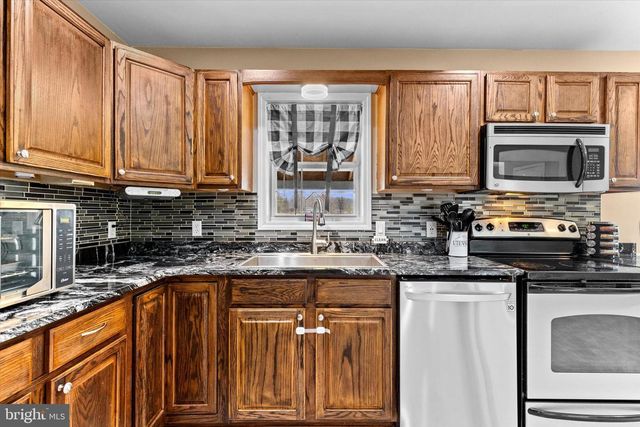 635 NEWPORT RD, Duncannon, PA 17020