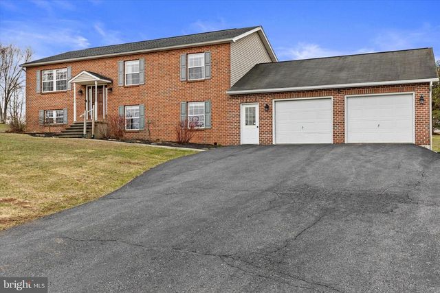 635 NEWPORT RD, Duncannon, PA 17020