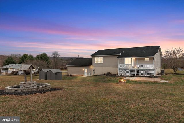 635 NEWPORT RD, Duncannon, PA 17020