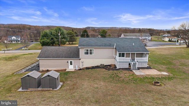 635 NEWPORT RD, Duncannon, PA 17020