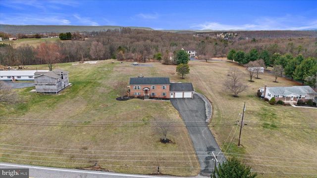 635 NEWPORT RD, Duncannon, PA 17020