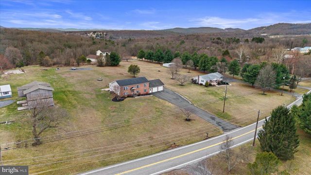 635 NEWPORT RD, Duncannon, PA 17020